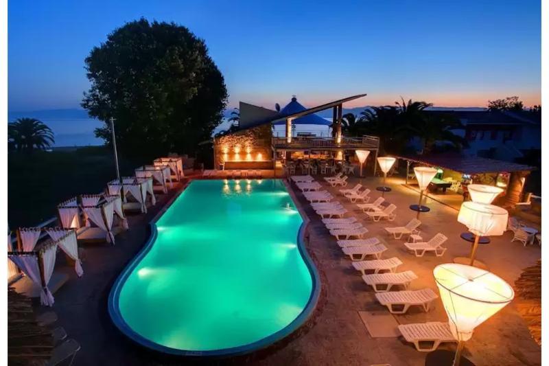 Island Beach Resort (Adults Only) Kávos Eksteriør bilde